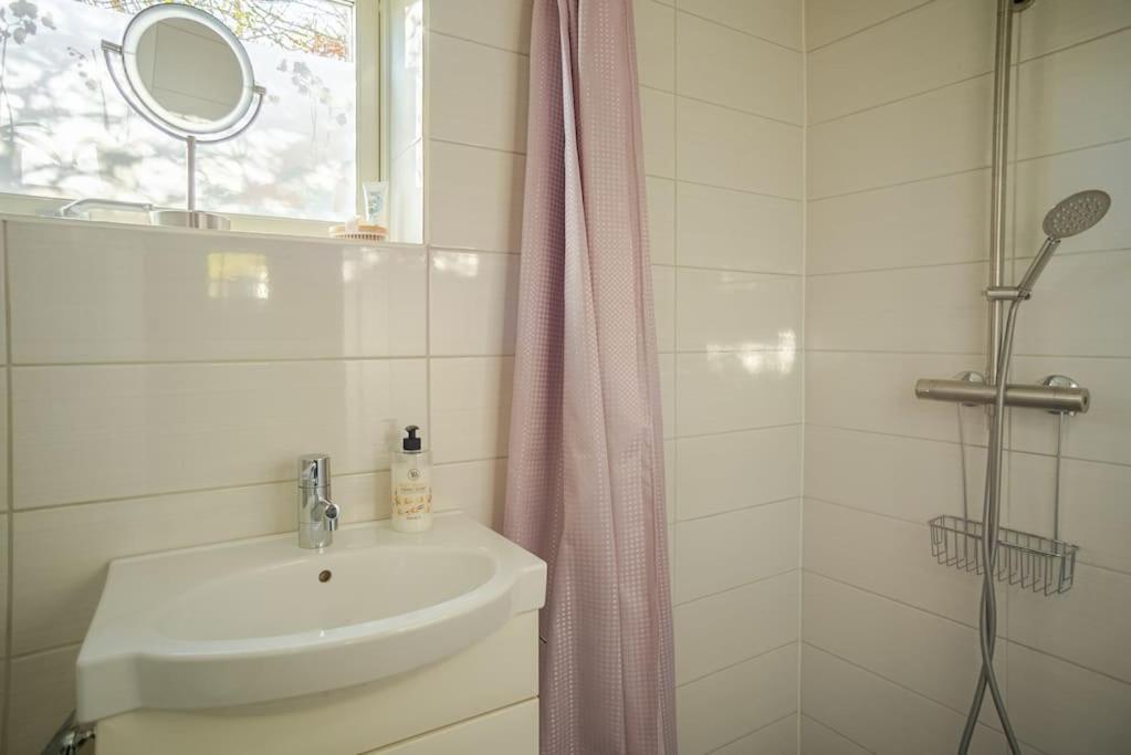 Outstanding Apartment Close To Gothenburg Kungälv Kültér fotó